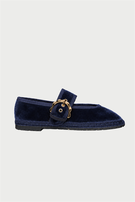 Ballerina Big Buckle