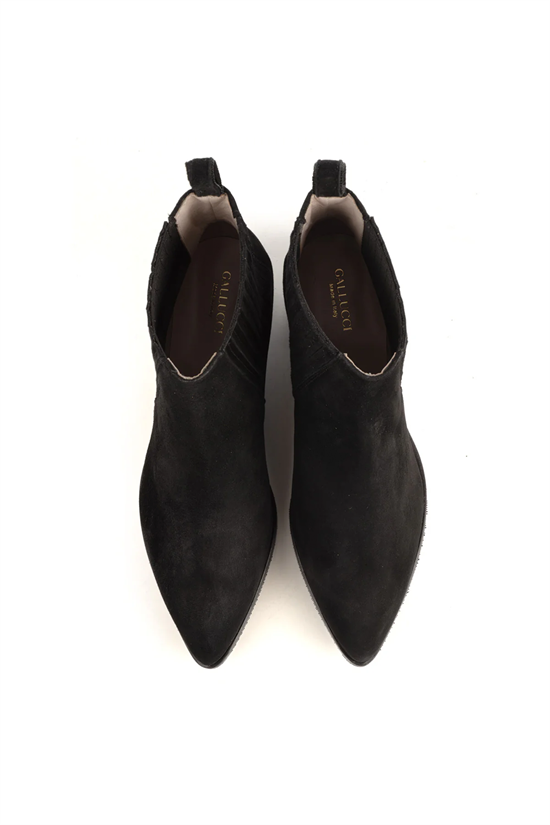 Boot Pointed