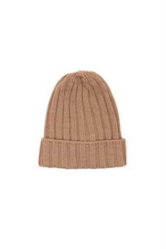 Ribbad mössa - Beige
