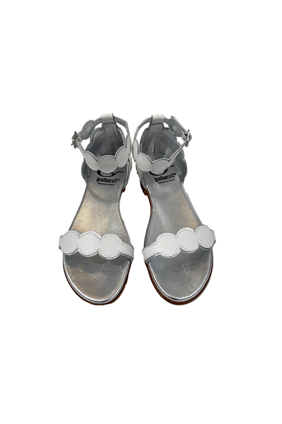 Sandal Scalloped