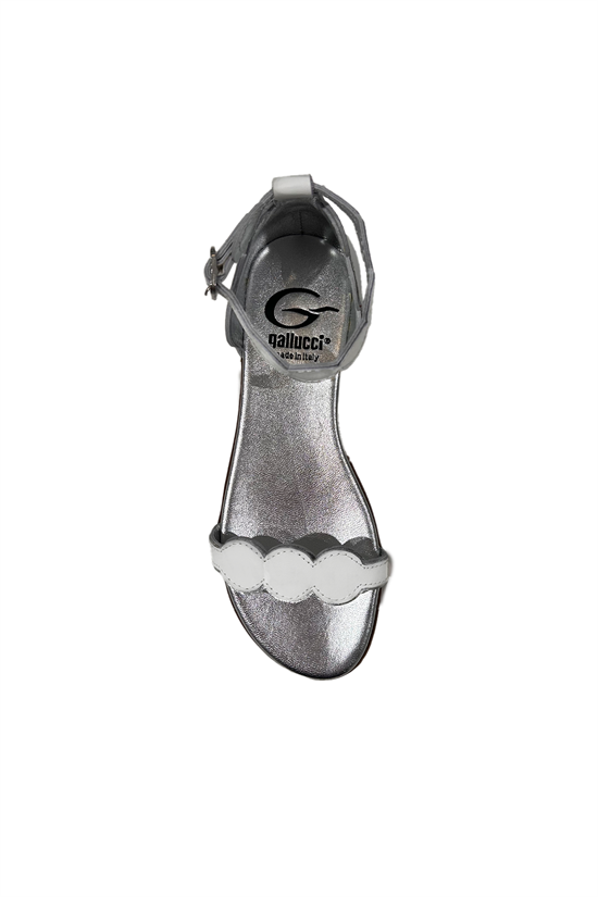 Sandal Scalloped