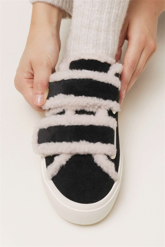 Sneaker Shearling Velcro