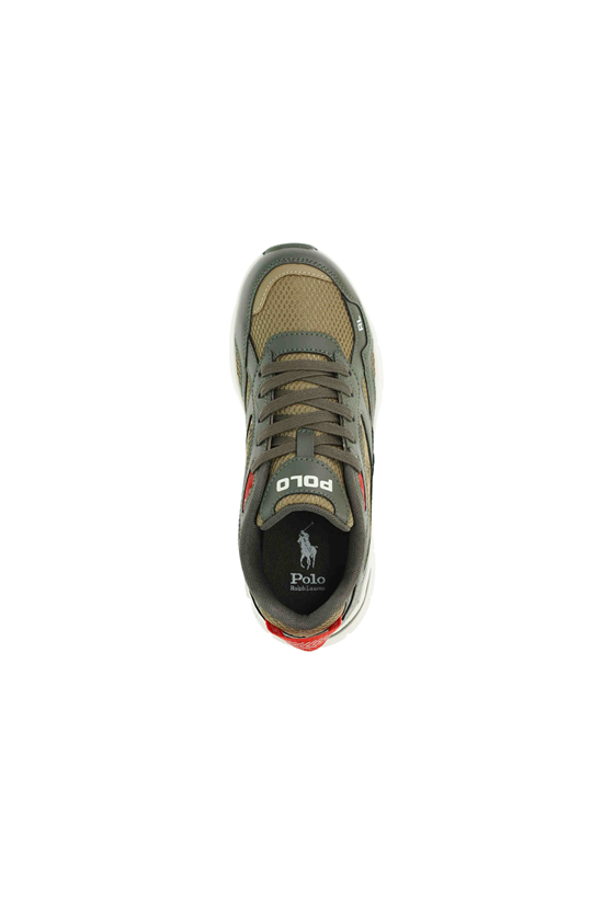 Sneaker Trackster