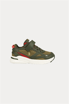 Sneaker Trackster