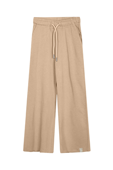 Sweatpant Mike
